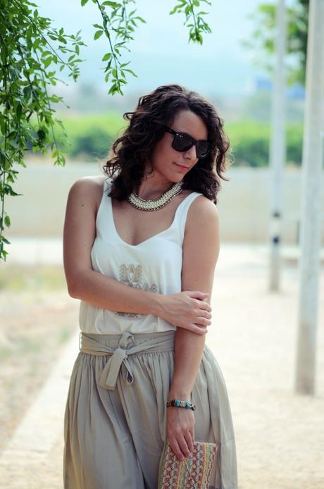 Mi vestido azul - Look Beige (9)