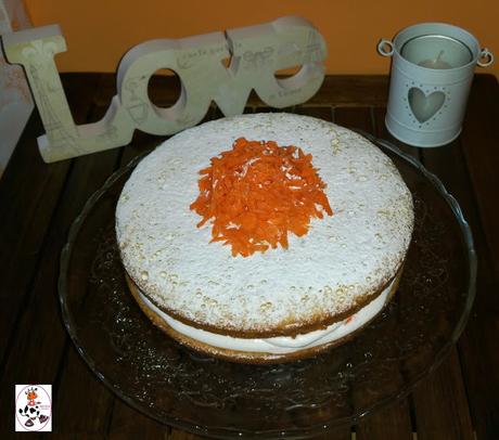 TARTA DE ZANAHORIAS CON RELLENO DE GELATINA