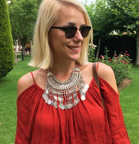 Mi nuevo collar de monedas Mi nuevo collar de monedas