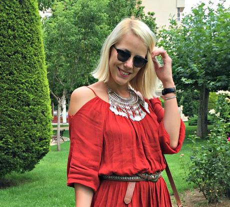 Mi nuevo collar de monedas Mi nuevo collar de monedas