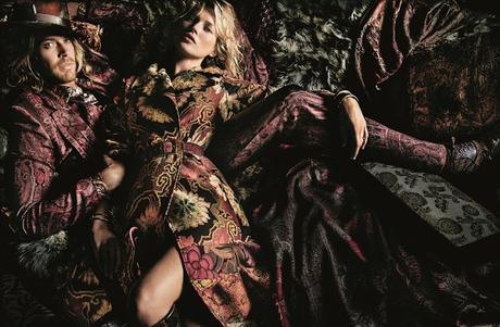 Kate Moss se vuelve bohemia para la nueva campaña de ETRO