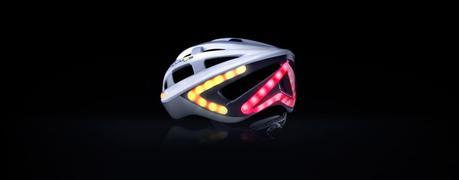 Casco Lumos, protección para la cabeza que integra un inteligente sistema de luces Casco Lumos, protección para la cabeza que integra un inteligente sistema de luces