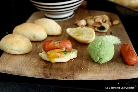 Hot Dog con Pesto de Pistacho y Perejil y Salsa de Mostaza y Miel