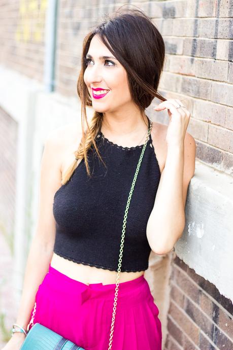 pull and bear halter crop top