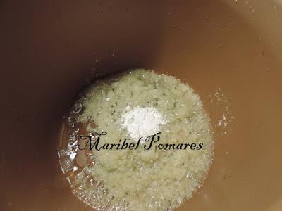 Pollo con patatas a la importancia.