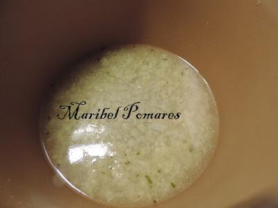 Pollo con patatas a la importancia.