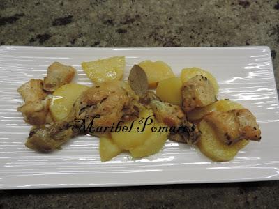 Pollo con patatas a la importancia.