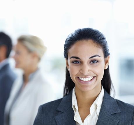 Hosting Reseller en Español Hosting reseller español mujer de negocios