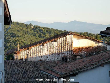 Las tejas al revés de Candelario