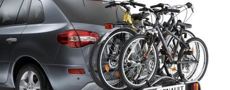 Como se monta la bicicleta en el portabicis de un coche