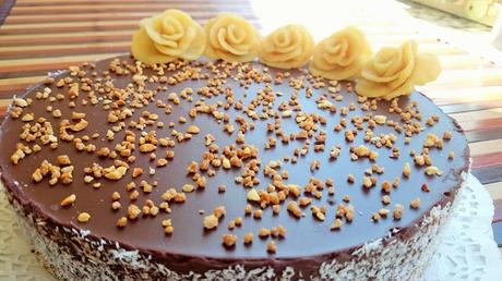 Tarta vegana tres chocolates