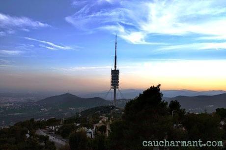 Lugares con encanto planes con encanto Barcelona en familia  Parque de atracciones tibidabo