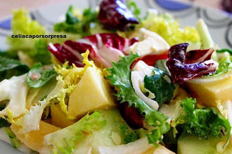 ENSALADA DE VERANO, 10 IDEAS PARA QUE NO PASES CALOR ensalada-con-salsa-de-yogurt