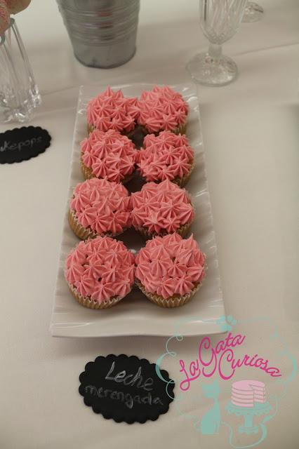 MESA DULCE PARA EL BAUTIZO DE CARLA