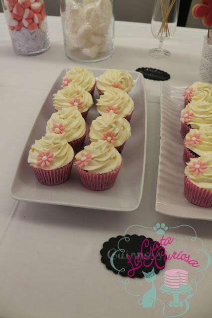 MESA DULCE PARA EL BAUTIZO DE CARLA