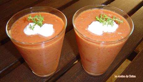 Sopa fría de tomate al tomillo