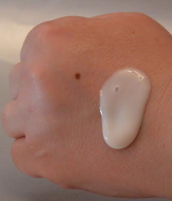 Leche Corporal Energizante “Menta Piperita & Macadamia” de KEIMS