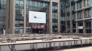 En el Consejo Europeo,  un día antes de nuestra llegada, Grecia selló un acuerdo para su segundo rescate / Núria Segura Insa