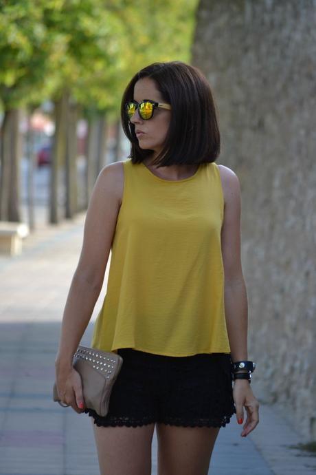 YELLOW FOR SUMMER