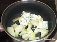 Músicos sobre crema de cabrales