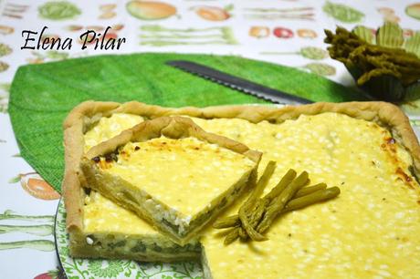 Coca de espárragos verdes