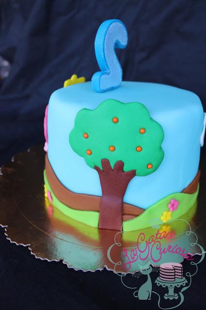 TARTA FONDANT PEPPA PIG PRINCESA PARA ANDRES Y LUCA