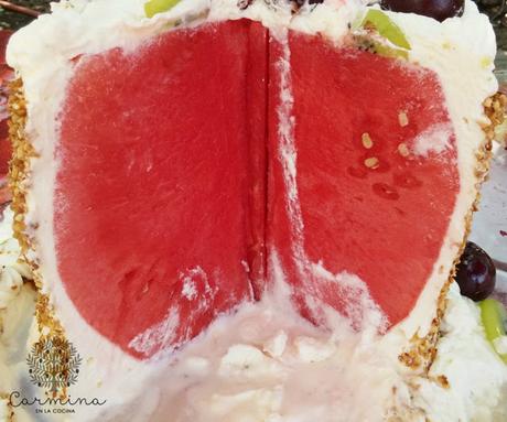 Y LA SANDÍA SE CONVIRTIÓ EN TARTA
