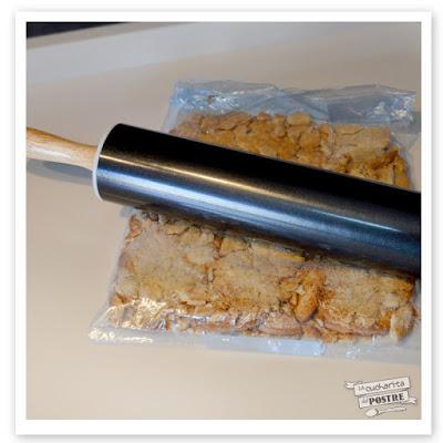 TARTA MOUSSE DE PIÑA COLADA SIN HORNO / NO-BAKE PINA COLADA MOUSSE CAKE