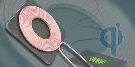 Monitor Samsung es capaz de recargar sin hilos la batería de un Smartphone