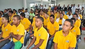 Pte de Asonahores participa en charla con jóvenes de INFOTEP