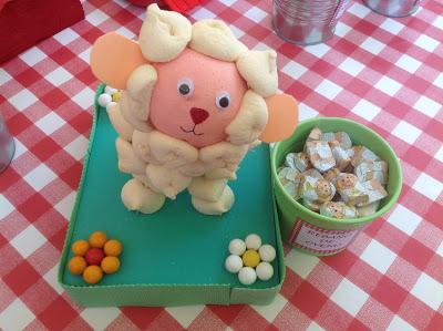 LA GRANJA DE IRENE Y EVELYN