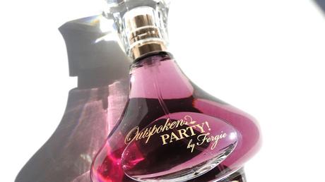 Outspoken Party! de Fergie para Avon