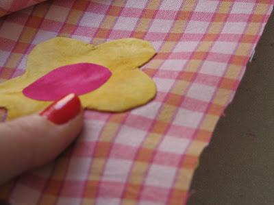 Escuela de Patchwork: aplicaciones de patchwork a punto escondido / Patchwork School: Appliqués in hidden stitch