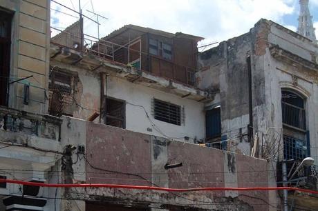 Las dificultades para adquirir una vivienda en Cuba no son comparables con ninguna otra realidad (foto del autor)