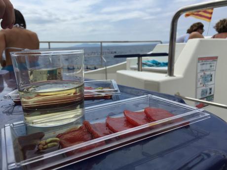 bañarse con atunes rojos