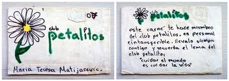 Esta reliquia era el carnet de mi mamá como socia 07 del club.¿por qué 07? ¡No tengo idea! Jajaja, tenía que haber sido la número 1 :-)