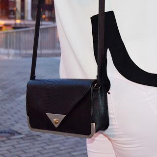 Outfit of the Day ~ ¡Salgamos por ahí! - Jeggins + Lacitos