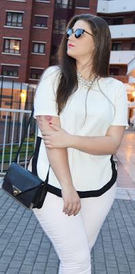 Outfit of the Day ~ ¡Salgamos por ahí! - Jeggins + Lacitos