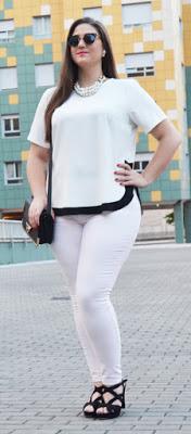 Outfit of the Day ~ ¡Salgamos por ahí! - Jeggins + Lacitos