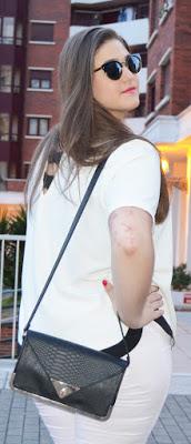 Outfit of the Day ~ ¡Salgamos por ahí! - Jeggins + Lacitos