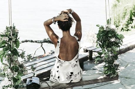 Revolve_In_The_Hamptons-Privacy_Please_Dress-Floral_Print-Black_Espadrilles-Chanel_Bag-Outfit-Street_Style-Pop_Up_Revolve-Collage_Vintage-45