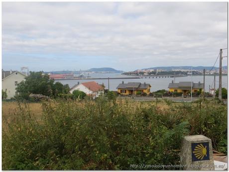 Vista de Ferrol, la ría y el puente que no cruzamos