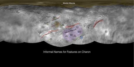 Primer mapa de Plutón con nombres