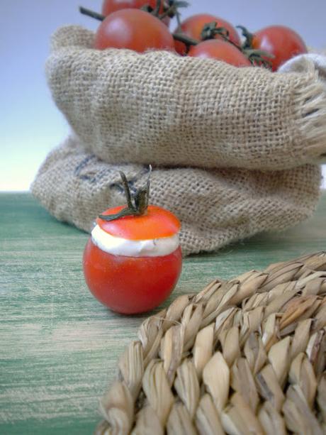 Tomates cherry rellenos