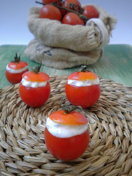 Tomates cherry rellenos