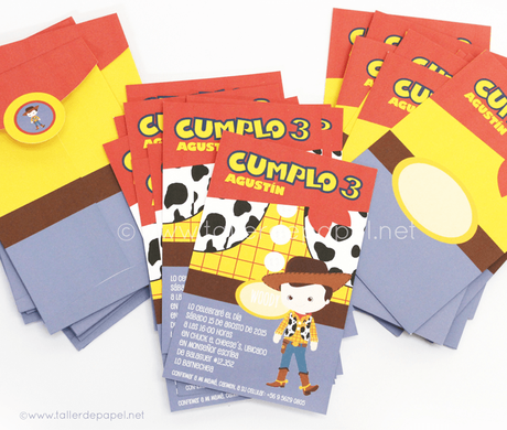 Celebrando con creatividad! Invitaciones de cumpleaños inspiradas en Toy Story, con Woody.