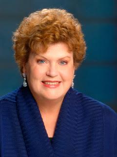 Reseña: Definitivamente Muerta de Charlaine Harris