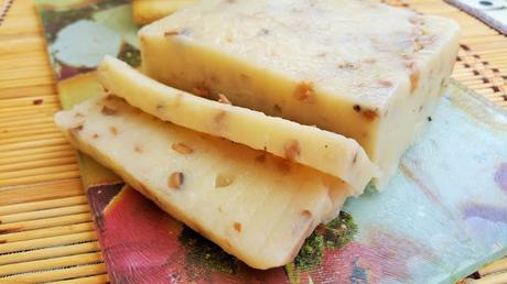 Queso vegano fácil con champiñones