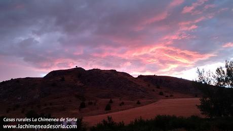 Calatañazor, la Fuentona, el Cañón del Río Lobos y Clunia atardecer casa rural la chimenea de soria