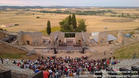 Calatañazor, la Fuentona, el Cañón del Río Lobos y Clunia festival de clunia anfiteatro romano